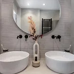 Vilia House On The Hill - Luxury With Heated Pool Near Chania