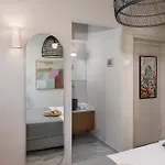 Vilia House On The Hill - Luxury With Heated Pool Near Chania ヴィラ *