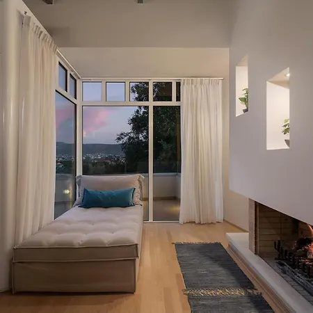 Vilia House On The Hill - Luxury With Heated Pool Near Chania Villa