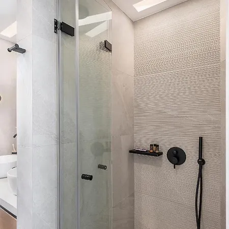 Villa Vilia, House On The Hill