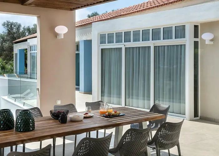 빌라 Vilia House On The Hill - Luxury With Heated Pool Near Chania