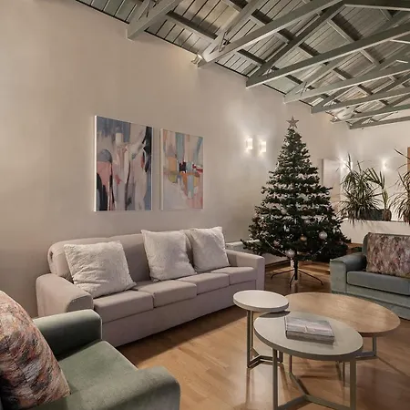 Villa Vilia House On The Hill - Luxury With Heated Pool Near Chania