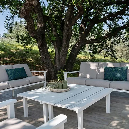 Vilia House On The Hill - Luxury With Heated Pool Near Chania * Chania (Crete)