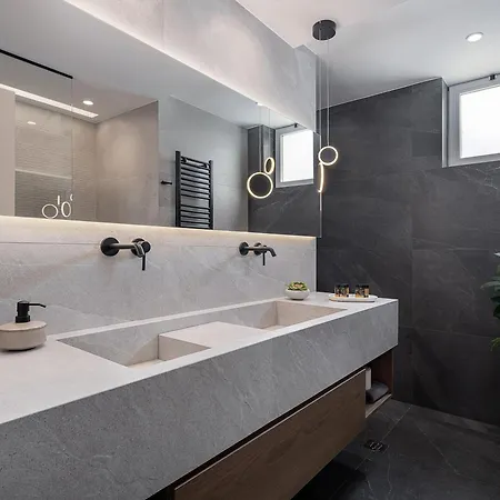 Vilia House On The Hill - Luxury With Heated Pool Near Chania Villa