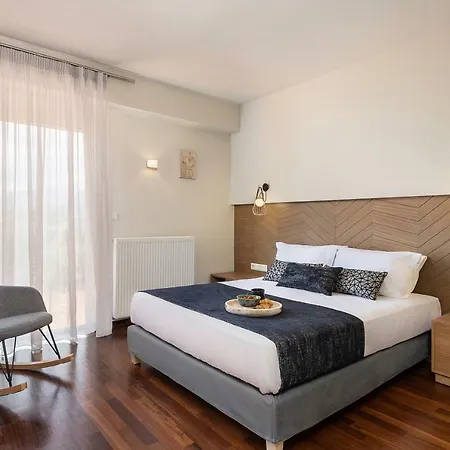 Villa Vilia House On The Hill - Luxury With Heated Pool Near Chania *