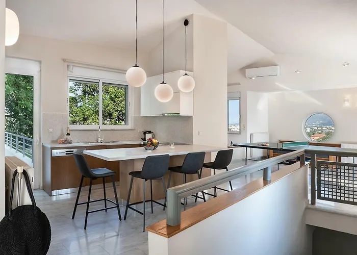 Vilia House On The Hill - Luxury With Heated Pool Near Chania Villa